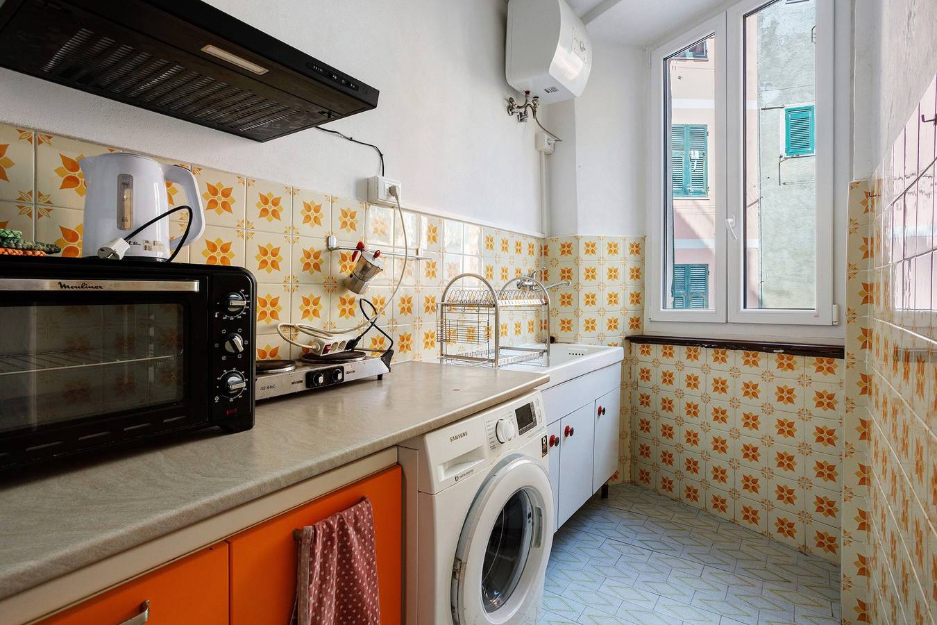 Ganze Wohnung, Apartment „Roby's Flat“ mit Bergblick, Wlan und Klimaanlage in Vernazza, Vernazza Gemeinde