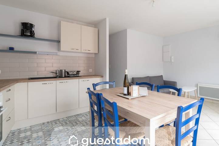 Gîte pour 4 personnes dans Port de Gourmalon