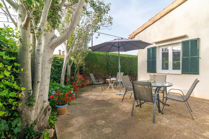 Finca für 6 Personen, mit Terrasse in S'Illot Cala Morlanda