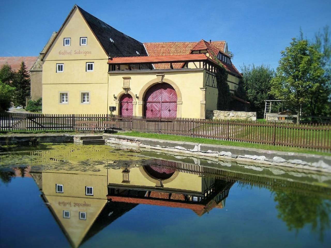 Villa mit Garten, Grill und Terrasse in Kreischa, Osterzgebirge