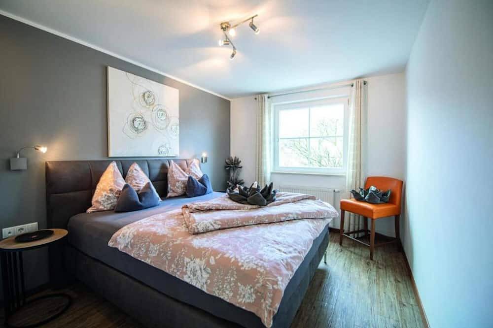 Entire apartment, Apartment 'Marie Christin' with Mountain View, Shared Terrace and Wi-Fi in Millan, Brixen