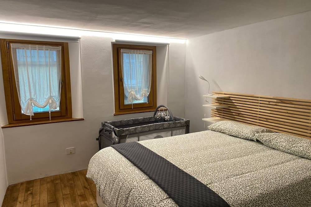 Ganze Wohnung, Cá di Gin 2* floor apartament in the old town  in Scopello (Piemont), Walliser Alpen