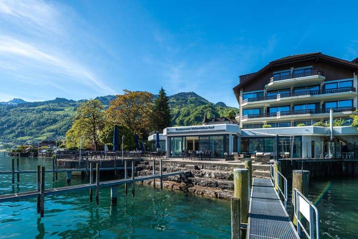 Hotel für 2 Personen, mit Balkon und Terrasse sowie Garten und Ausblick in Beckenried
