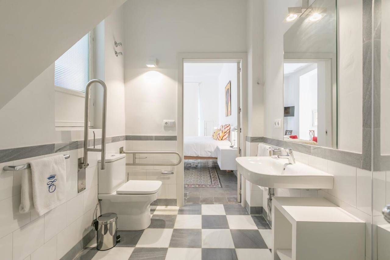 Penthouse Apartment in Casco Antiguo, Sevilla
