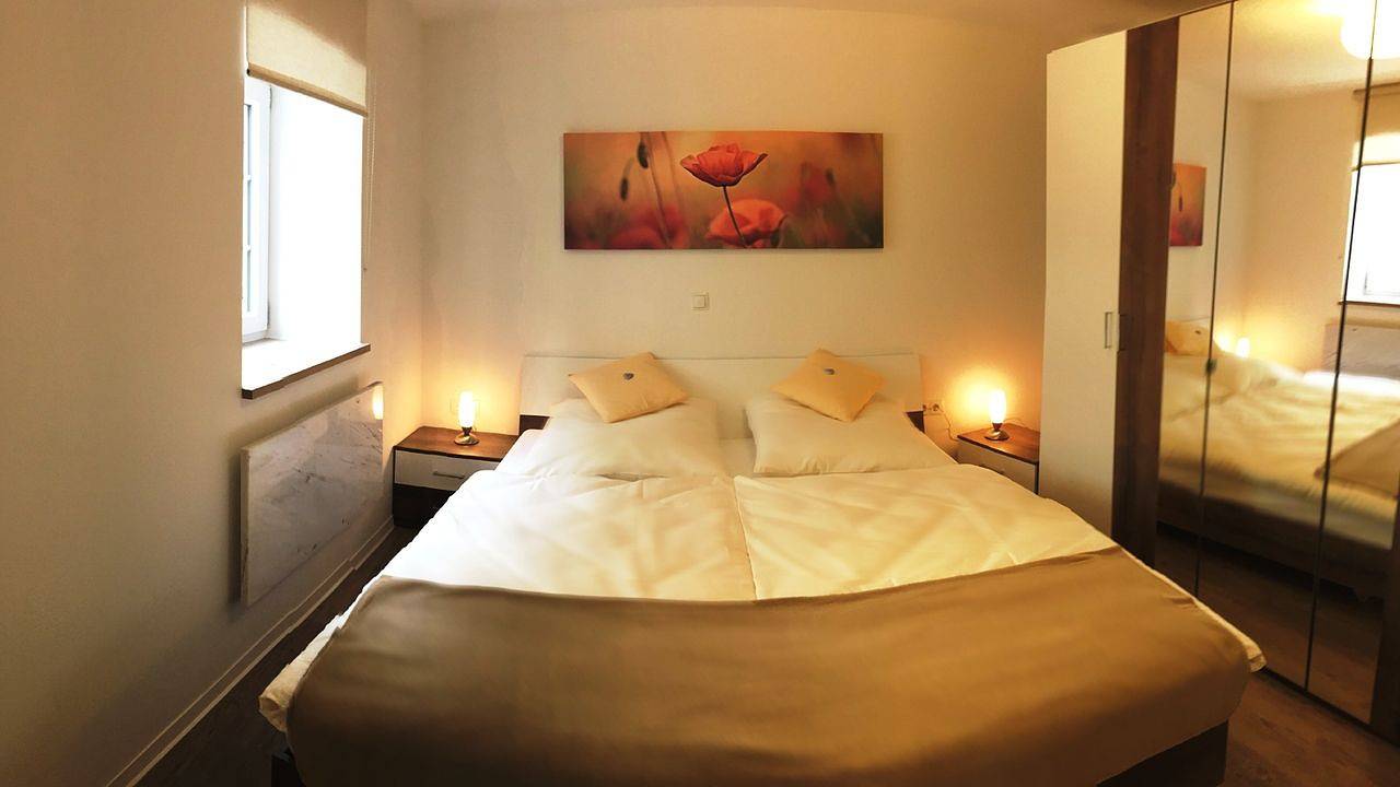 Ganze Ferienwohnung, Ferienwohnung für 2 Personen (40 m²) in Altötting in Altötting, Landkreis Altötting