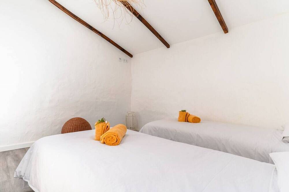 Casa Alfambras | Holiday Cottage in Aljezur in Bordeira, Faro Distrikt