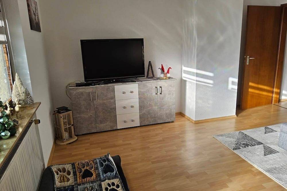 Ganze Wohnung, Ferienwohnung 'Holiday Auszeit Am Wald' mit privater Terrasse, Wlan und Klimaanlage in Bonndorf im Schwarzwald, Südschwarzwald