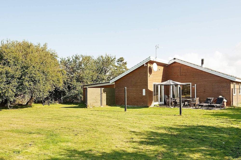6 person holiday home in Asnæs in Kelstrup Strand Seeland, Asnæs