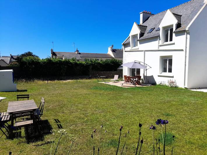 Location de vacances pour 6 personnes, avec jardin dans Plage De Kervenni Plouguerneau - 2