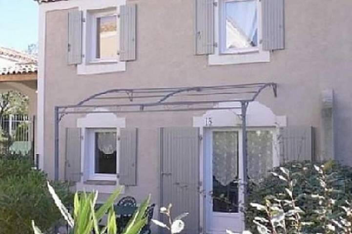 Maison de vacances pour 4 personnes, avec piscine et jardin