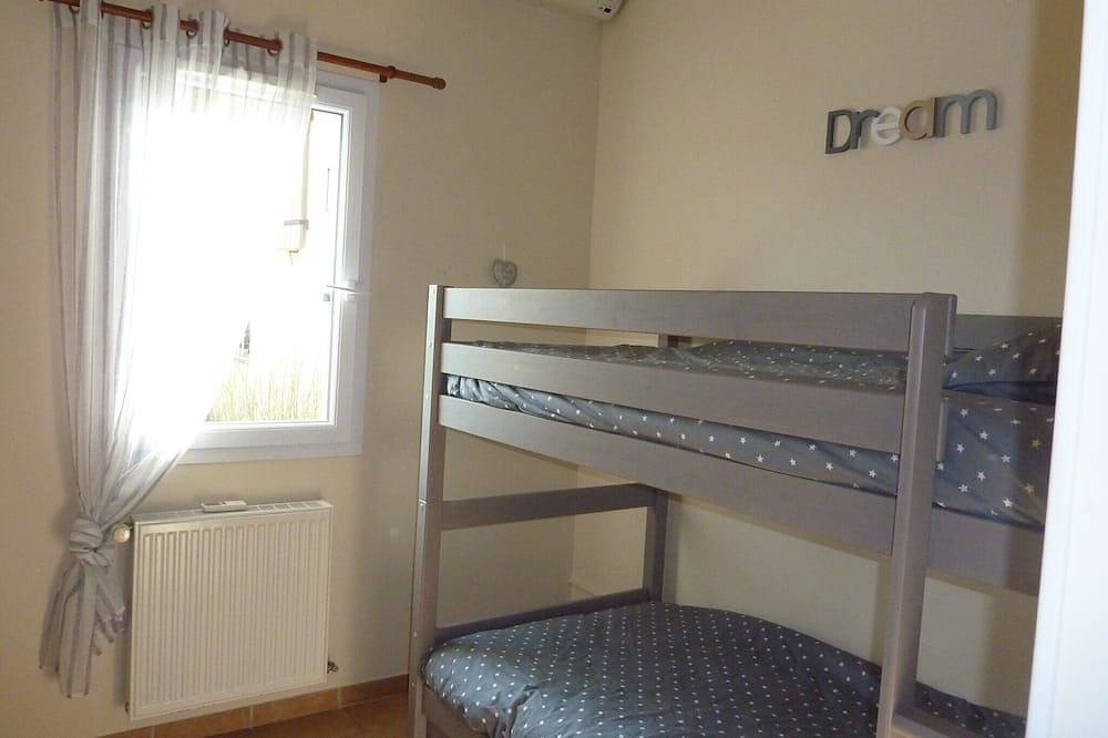 Villa with private pool, views of the Ventoux in Saint-Paul-Trois-Châteaux, Nyons region