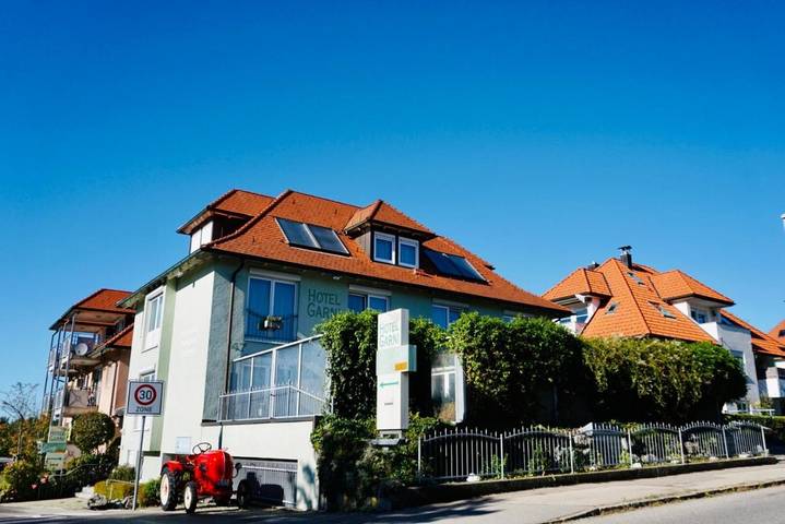 Hôtel pour 3 personnes, avec jardin