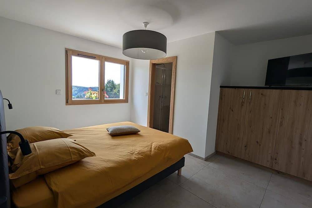 Mountain Cottage with Heated Pool, Spa & Sauna - The Rocks in Le Val-d'Ajol, Parc naturel régional des Ballons des Vosges