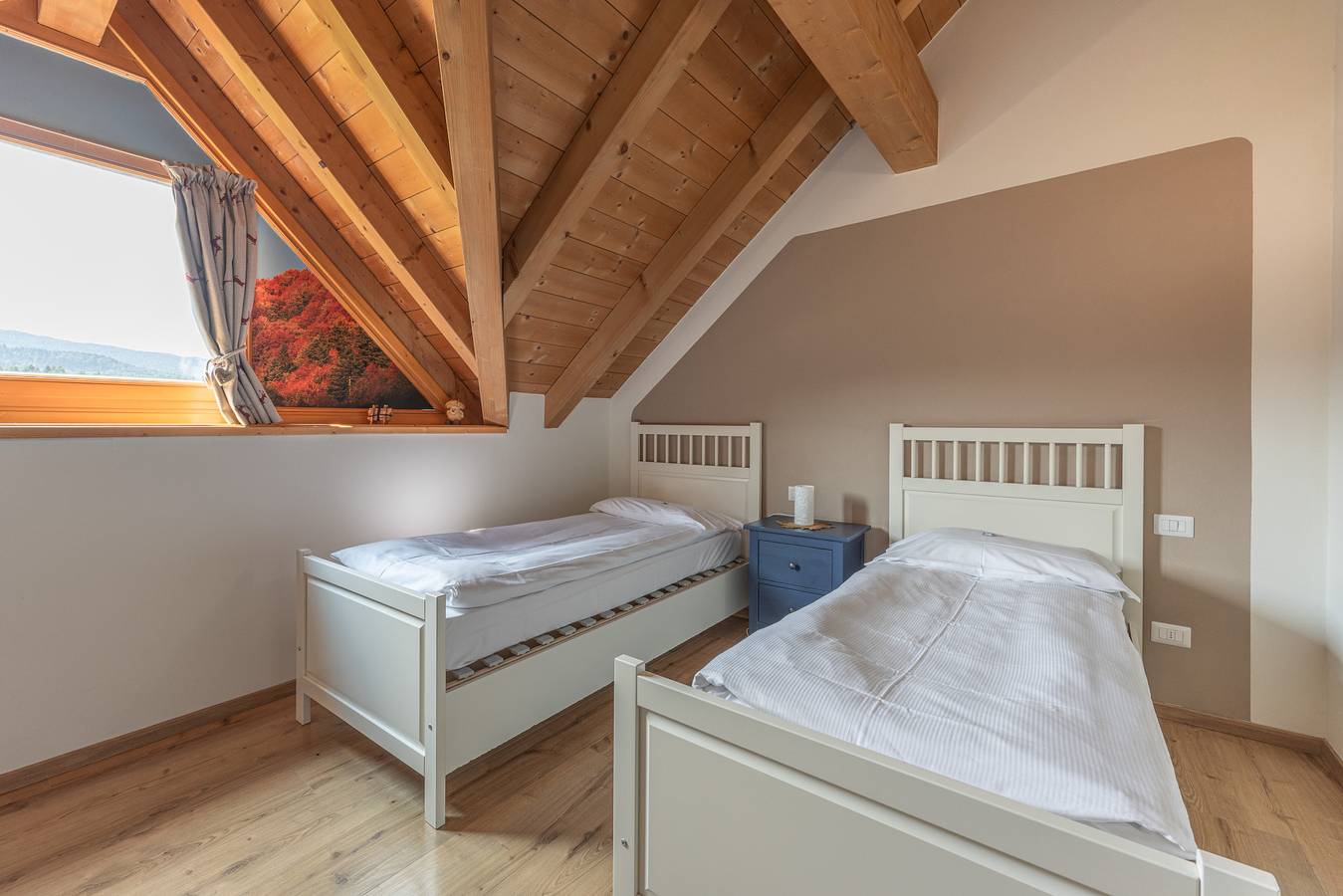 Ganze Ferienwohnung, Agriturismo Filippon- Zimmer Bosco in Tambre, Südliche Karnische Alpen