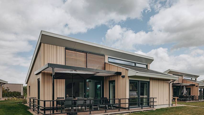 Vacation rental for 6 people, with pool and yard, with pets in Breskens