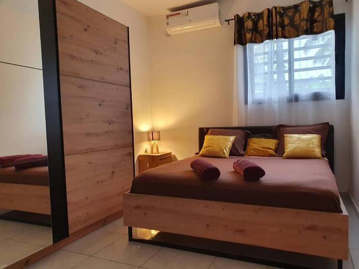 Appartement de vacances pour 4 personnes, avec jardin et terrasse