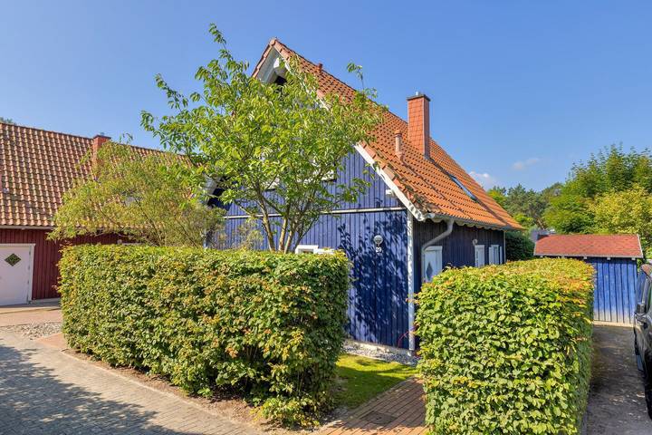 Ferienhaus für 7 Personen, mit Terrasse und Garten sowie Sauna in Koserow