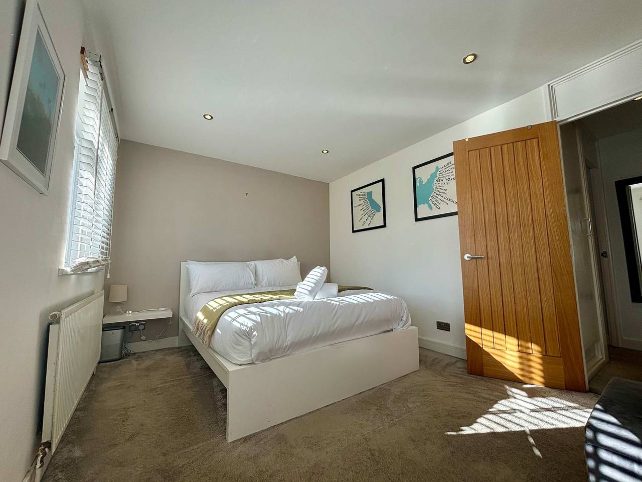 Stylish Solihull Home Near Nec, Jlr & Airport! Free Parking & Garden in Solihull, Birmingham Area