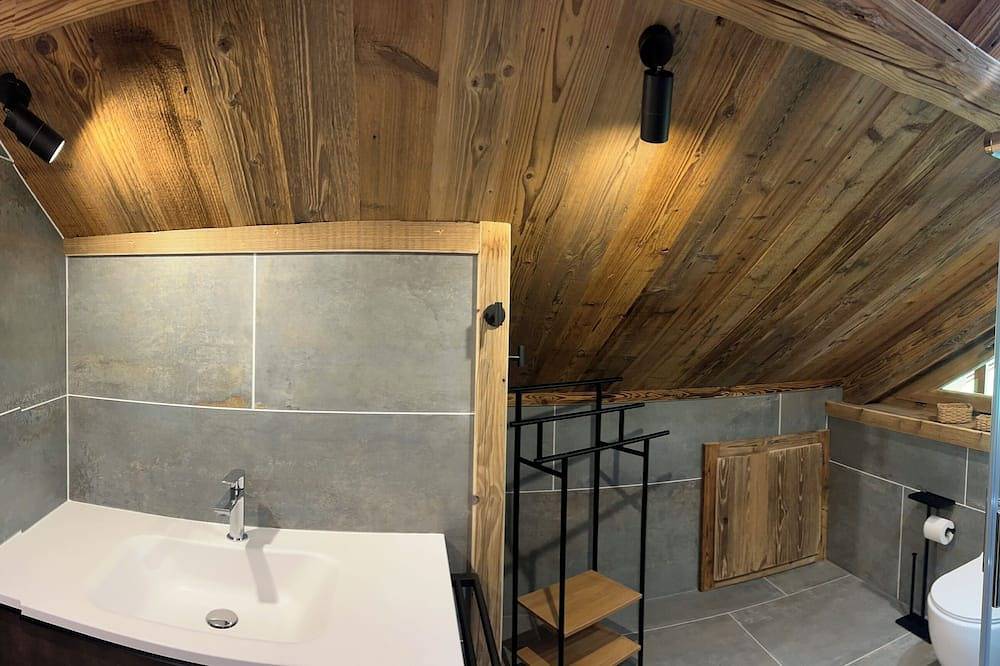 Le Refuge du Grand-père spa/sauna in Taninges, Region Bonneville