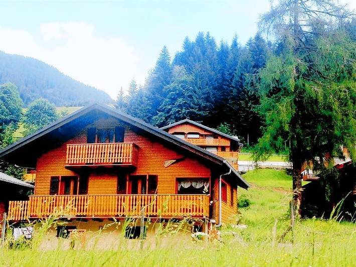 Gîte pour 8 personnes, avec jardin et balcon