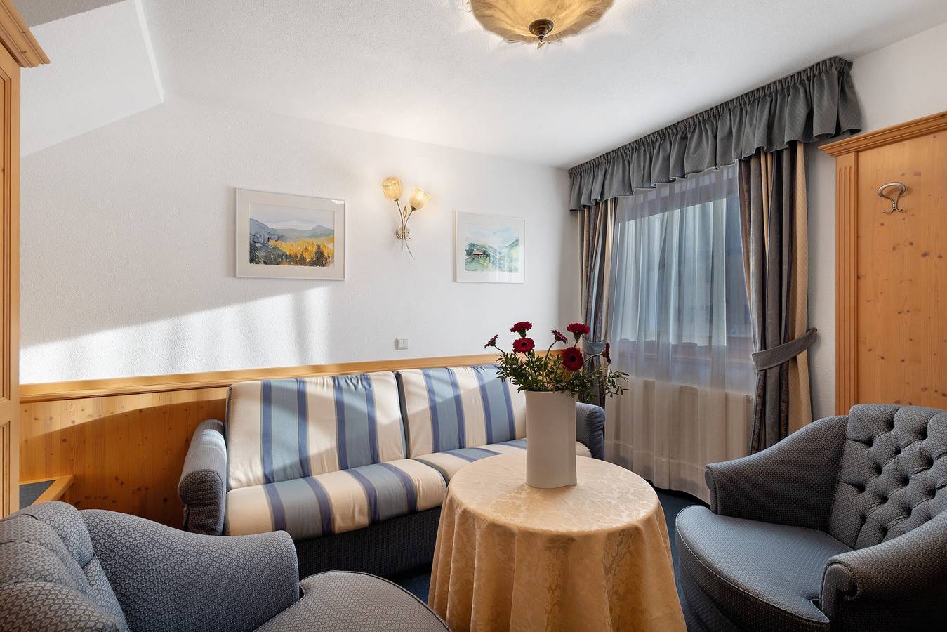 Ganze Wohnung, Ferienwohnung 'Loderhof Sternenhimmel' mit Bergblick, Gemeinschaftsgarten und Wi-Fi in Sand in Taufers, Kronplatz