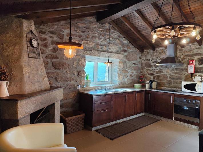 Casa de férias para 6 pessoas, com vista e varanda em Tondela