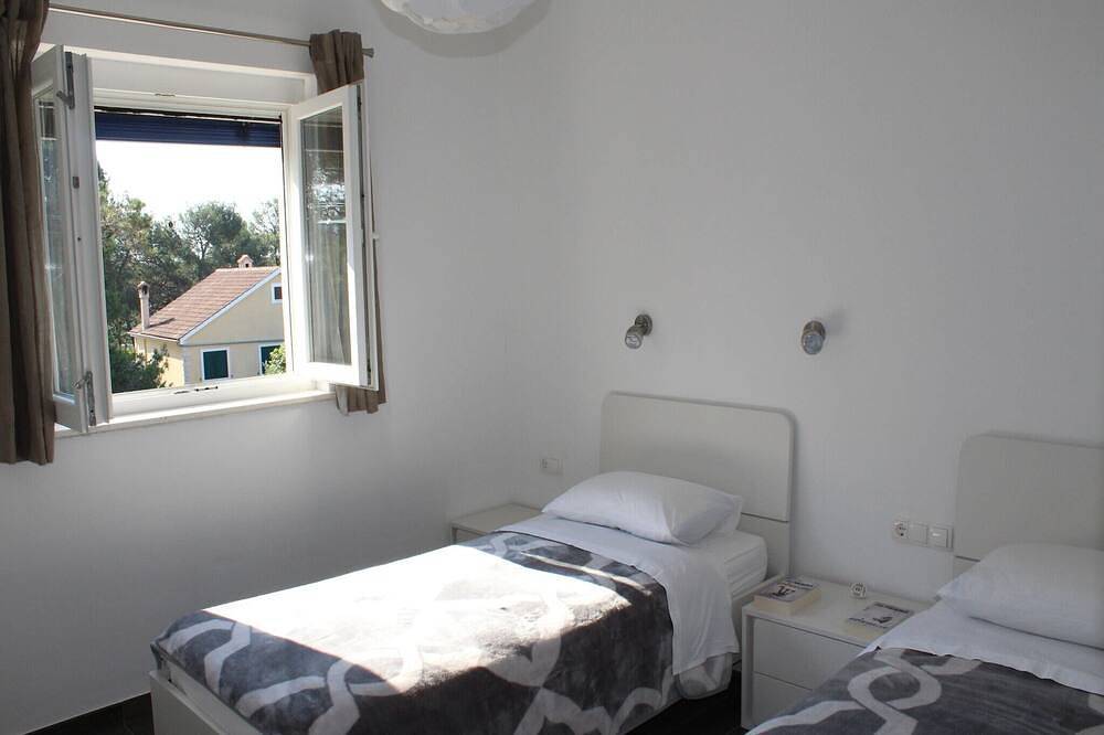 Ganze Wohnung, Wohnung nahe Sakarun Strand Dugi Otok in Veli Rat, Dugi Otok