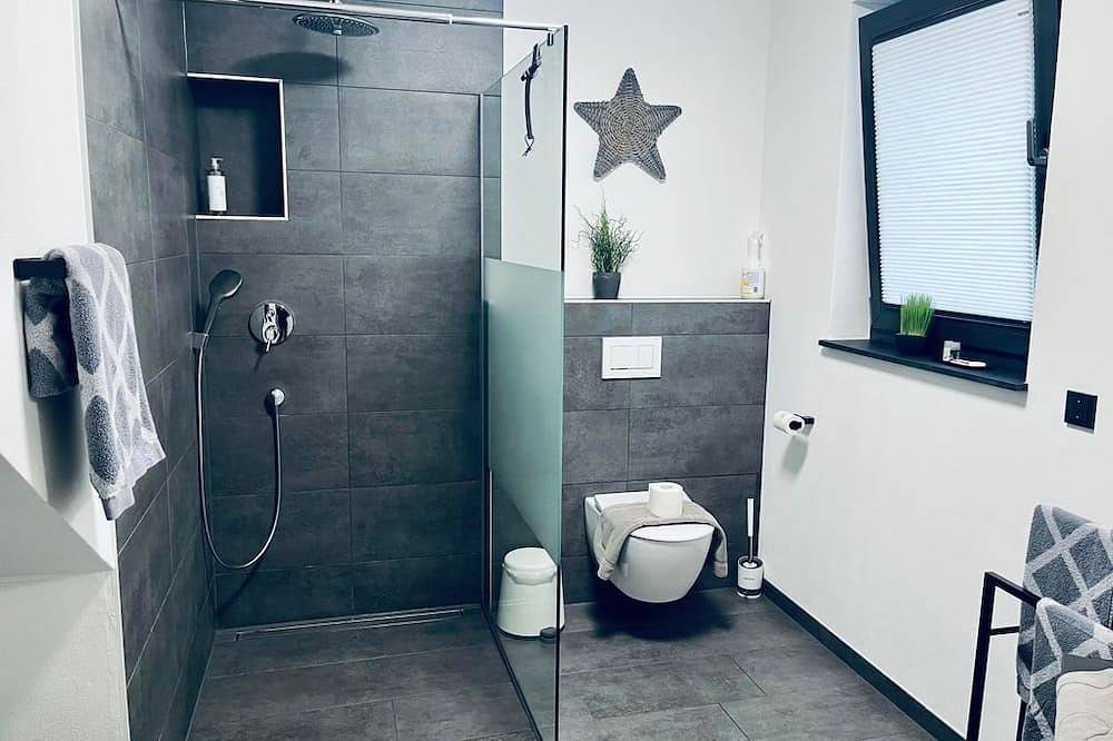 Ganze Wohnung, Fewo-Mosel - 4-Bettwohnung barrierefrei in Burg Eltz, Treis-Karden