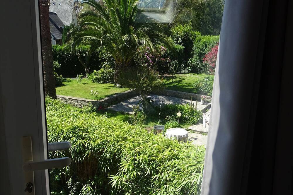 Apartamento entero, Studio 1st floor Sea View ( 200 Mètres) in Paimpol, Côte de Goëlo