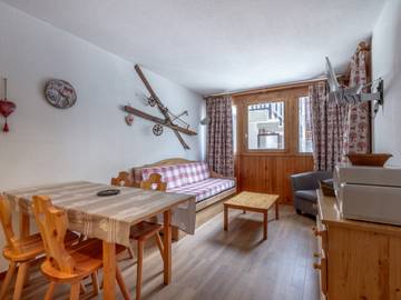 Gîte pour 4 personnes, avec terrasse, animaux acceptés dans Office De Tourisme De Val D Isere