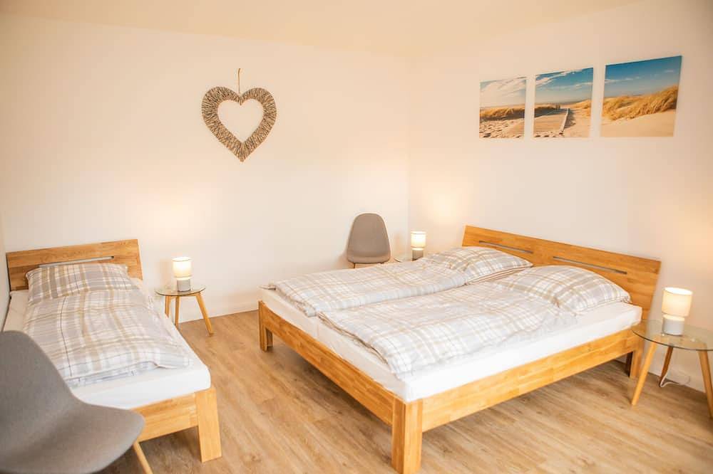 Ostseenahes Ferienhaus bis 15 Personen. Großer Garten / Außensauna (optional) in Blekendorf, Hohwachter Bucht