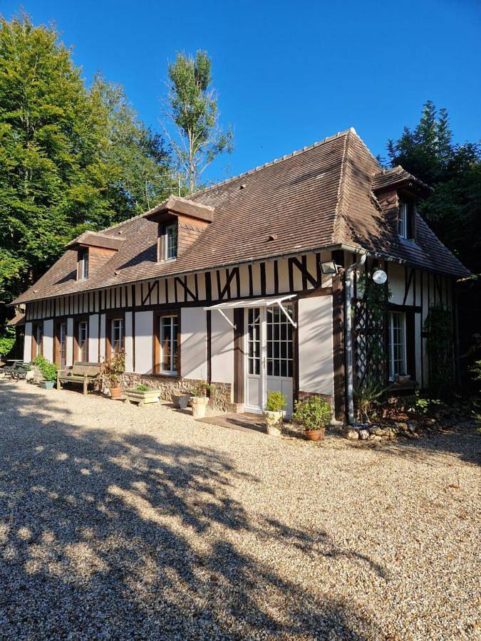 Maison de vacances pour 5 personnes, avec Terrasse ainsi que Jardin et Vue à Bernay