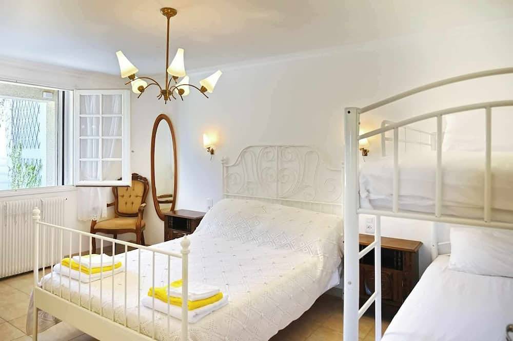 \"Mon rêve\" villa situated on river Lot, ideal for families and groups relaxation in Sainte-Livrade-sur-Lot, Región de Villeneuve-sur-Lot
