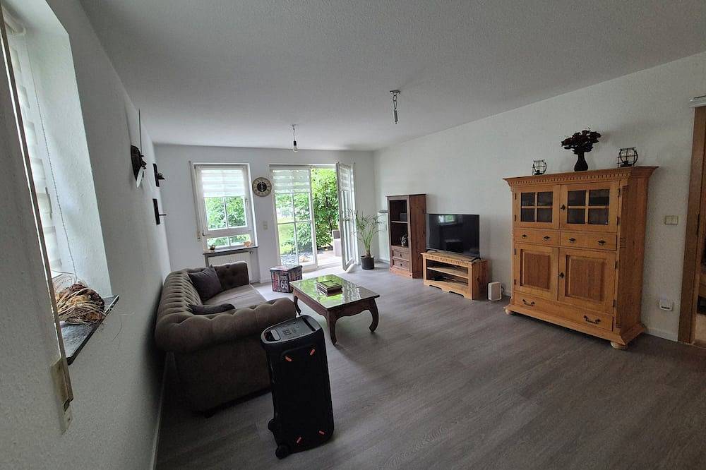 Ganze Wohnung, Ferienwohnung in schöner Stadtrandlage in Gottmadingen, Hegau