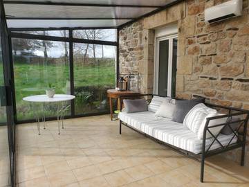 Gîte pour 8 personnes, avec jardin à Plessala
