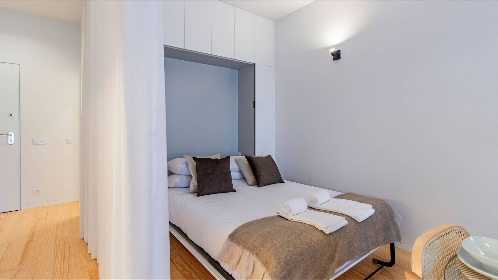 Ganze Wohnung, Almada 551 - 1.2 w/ Ac and balcony by Lovelystay in Cedofeita, Porto