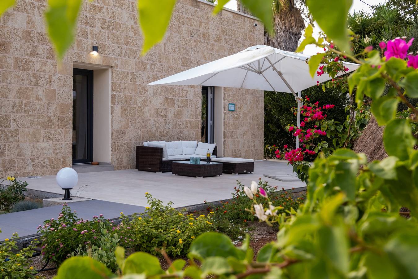 Holiday Apartment 'Zeituna Lodge Favolosa' with Terrace, Shared Garden & Wi-Fi in Nardò (municipality), Gulf of Taranto