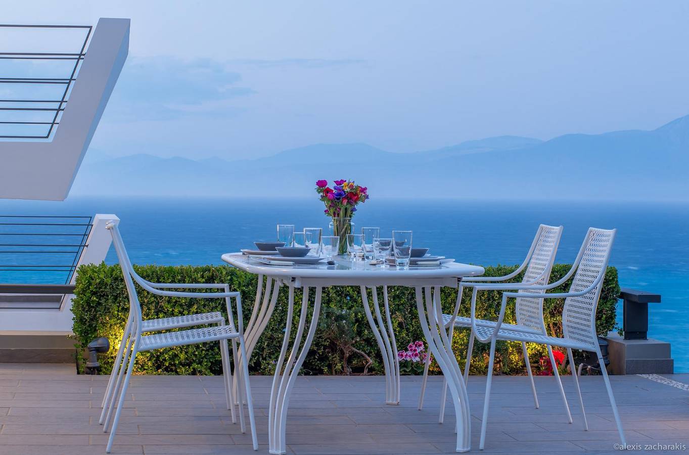 Ferienhaus für 7 Personen mit Terrasse in Ikodomikos Sineterismos Ipallilion Dei, Korinthia