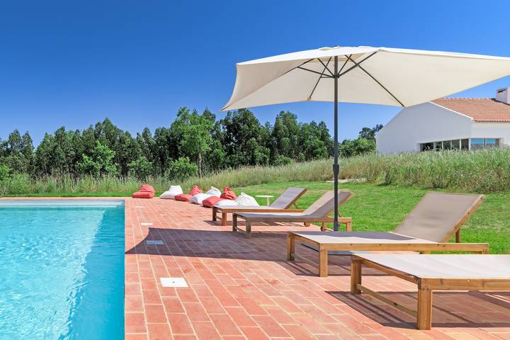 Holiday Home 'Casa Do Regadio - Casa 3' with Private Pool, Wi-Fi and Air Conditioning in São Teotónio, Costa Alentejana
