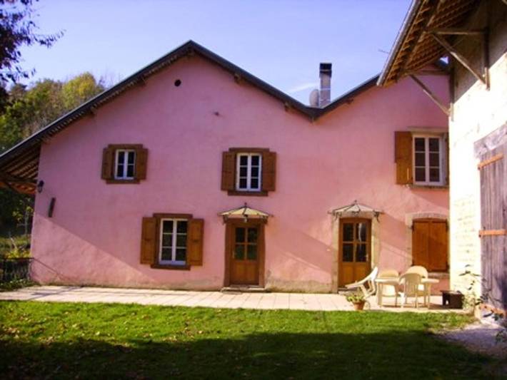 Gîte pour 6 personnes, avec jardin dans l' Isère - 3