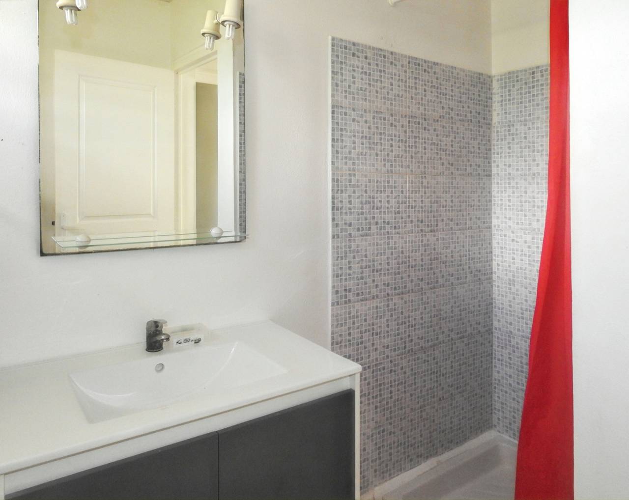 Charmanter Bungalow in Le Robert + Pool in Le Robert, Martinique