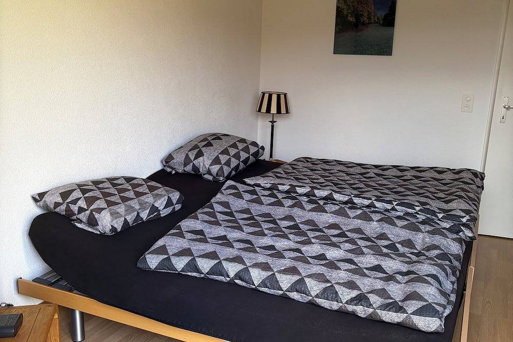 Ganze Wohnung, Apartment with great view in a 4* hotel with Pool, Sauna and Fitness in Beatenberg, Thunersee