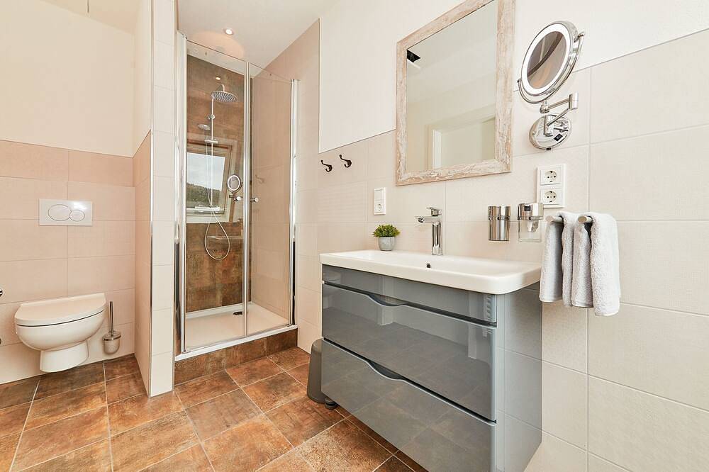 Double-d'exception-Salle de bain privée-Mosel-Loft in Zeltingen-Rachtig, Région de Bernkastel-Kues