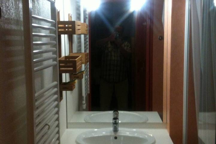 Gîte pour 6 personnes, avec balcon et piscine dans Saint-Jean-Montclar - 4