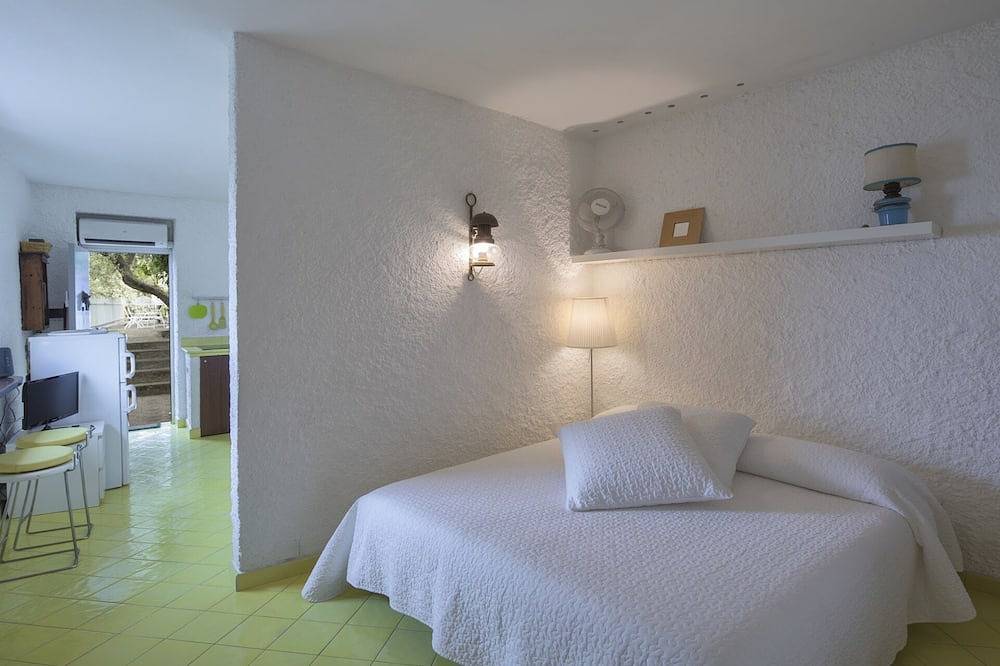 Entire apartment, Woh! \" What a  Gorgeous View\" in Portovenere, Porto Venere Municipality