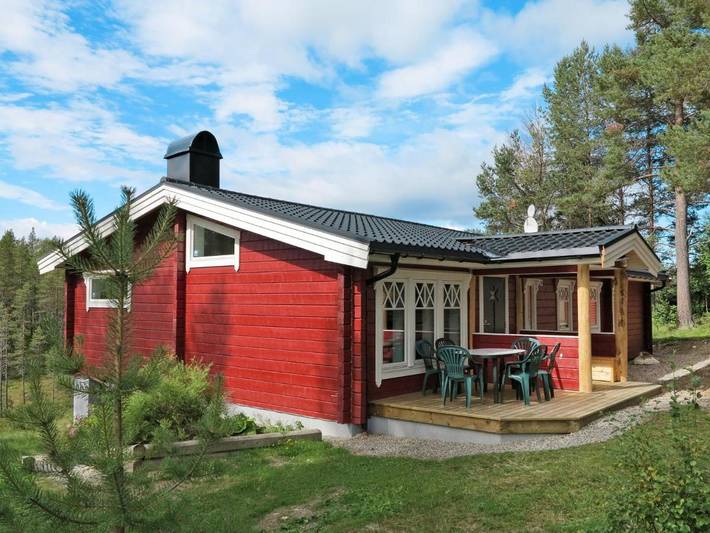 Ferienhaus für 6 Personen, mit Terrasse und Garten sowie Sauna in Nordschweden