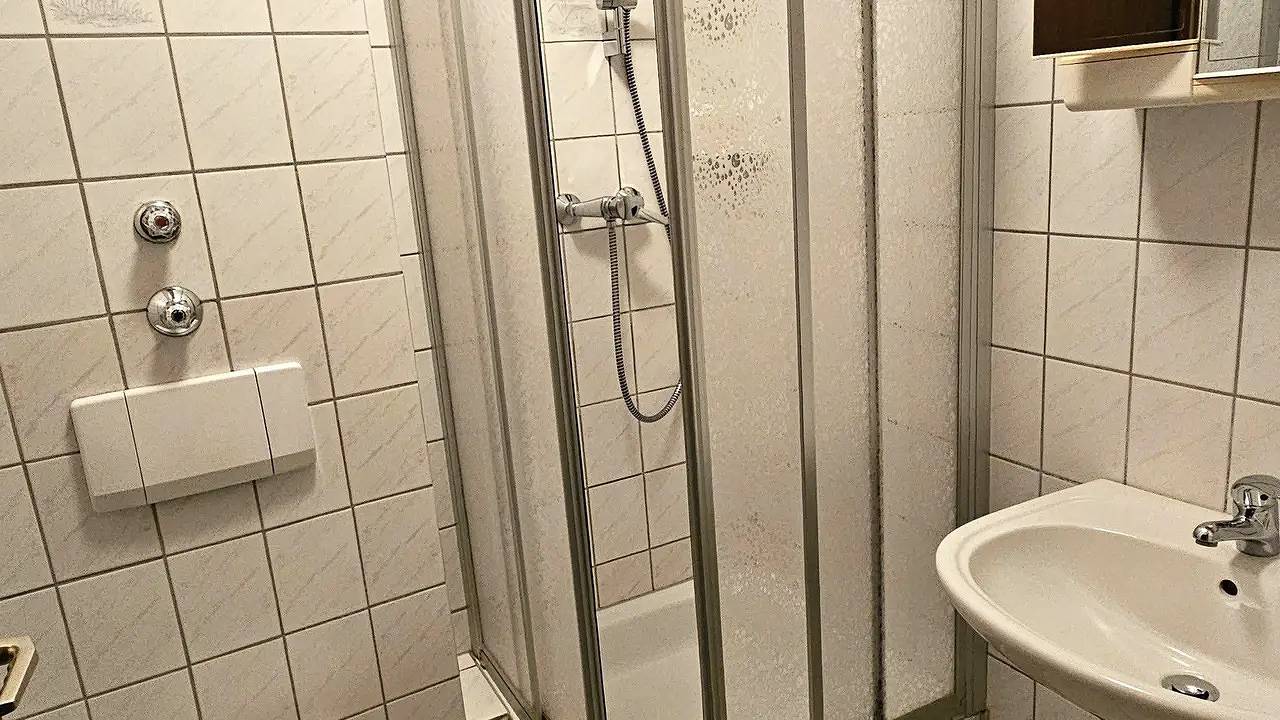 Room for 3 people with terrace in Munich Trudering, Munich