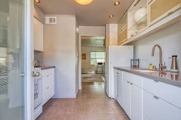 Vacation Apartment for 2 Guests in Palm Springs, Coachella Valley, Picture 4