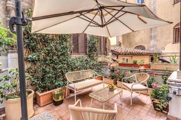 Maison d’hôte pour 5 personnes, avec terrasse dans Fontaine de Trevi