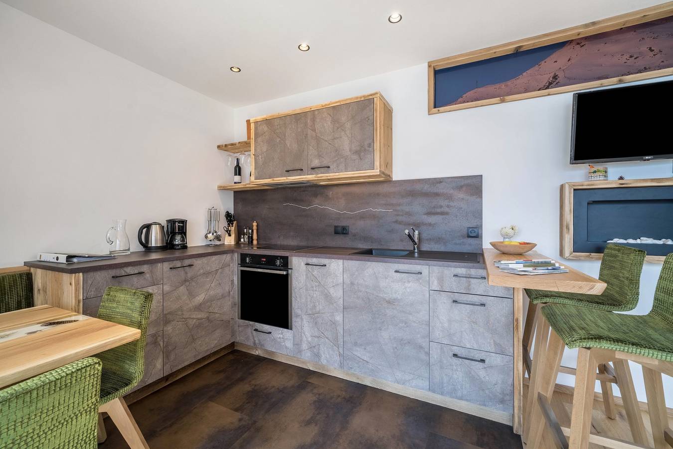 Ganze Wohnung, Apartment 'Waldes Duft - Patleidhof' mit Bergblick und privater Sauna am Balkon in Naturns, Texelgruppe